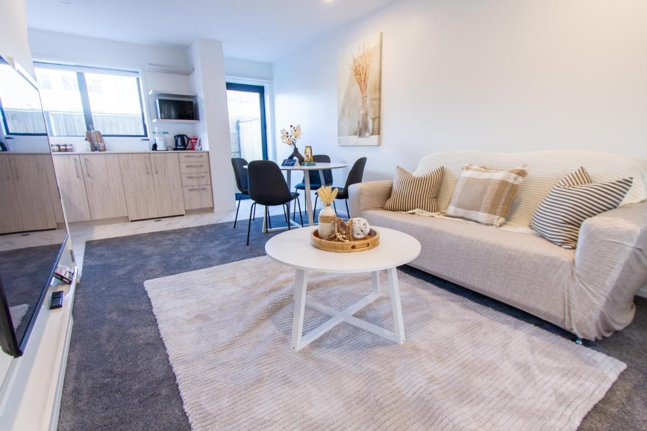 Stylish 2-Bedroom Haven Next To Hagley Park Christchurch Exteriör bild