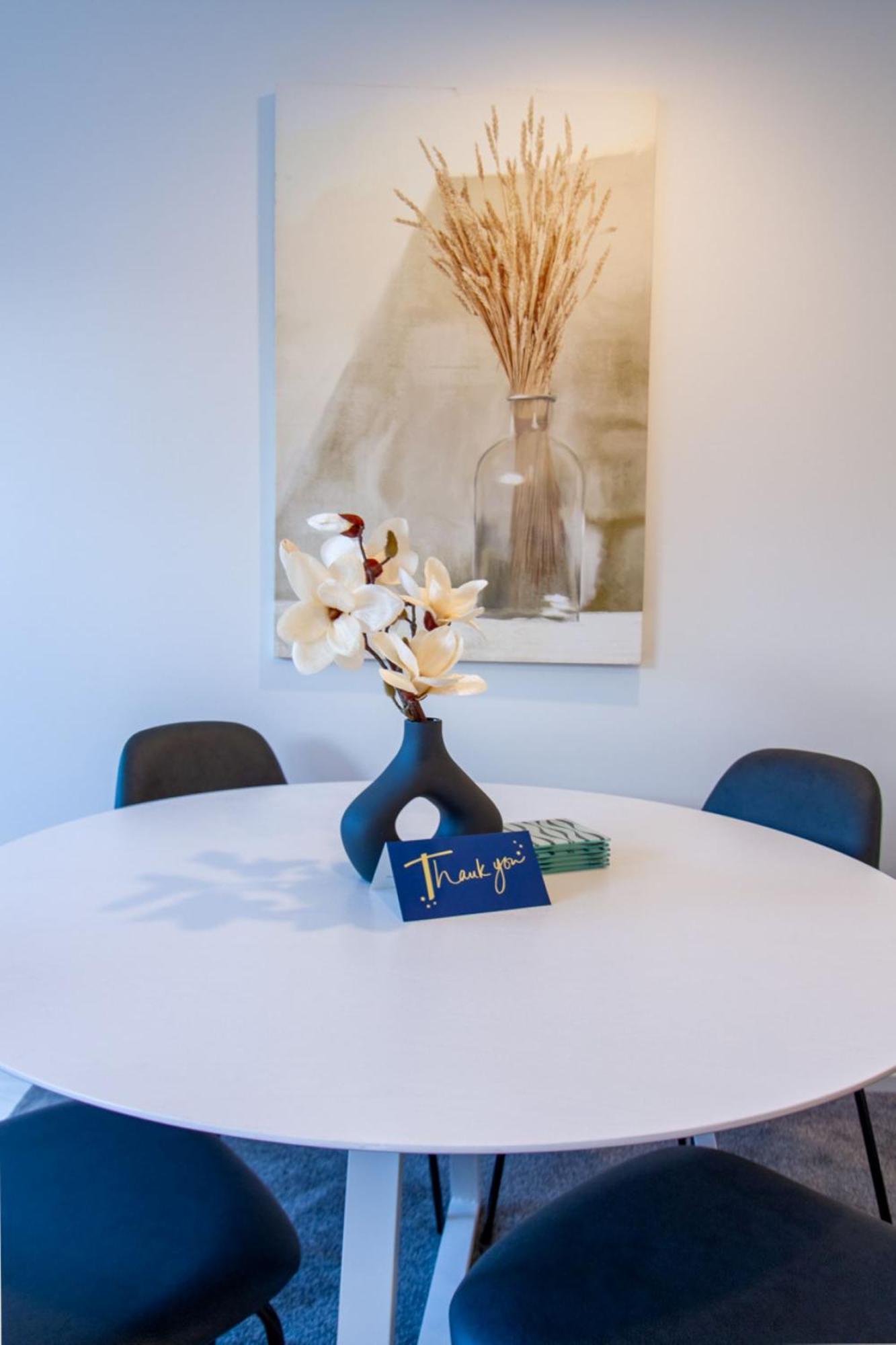 Stylish 2-Bedroom Haven Next To Hagley Park Christchurch Exteriör bild