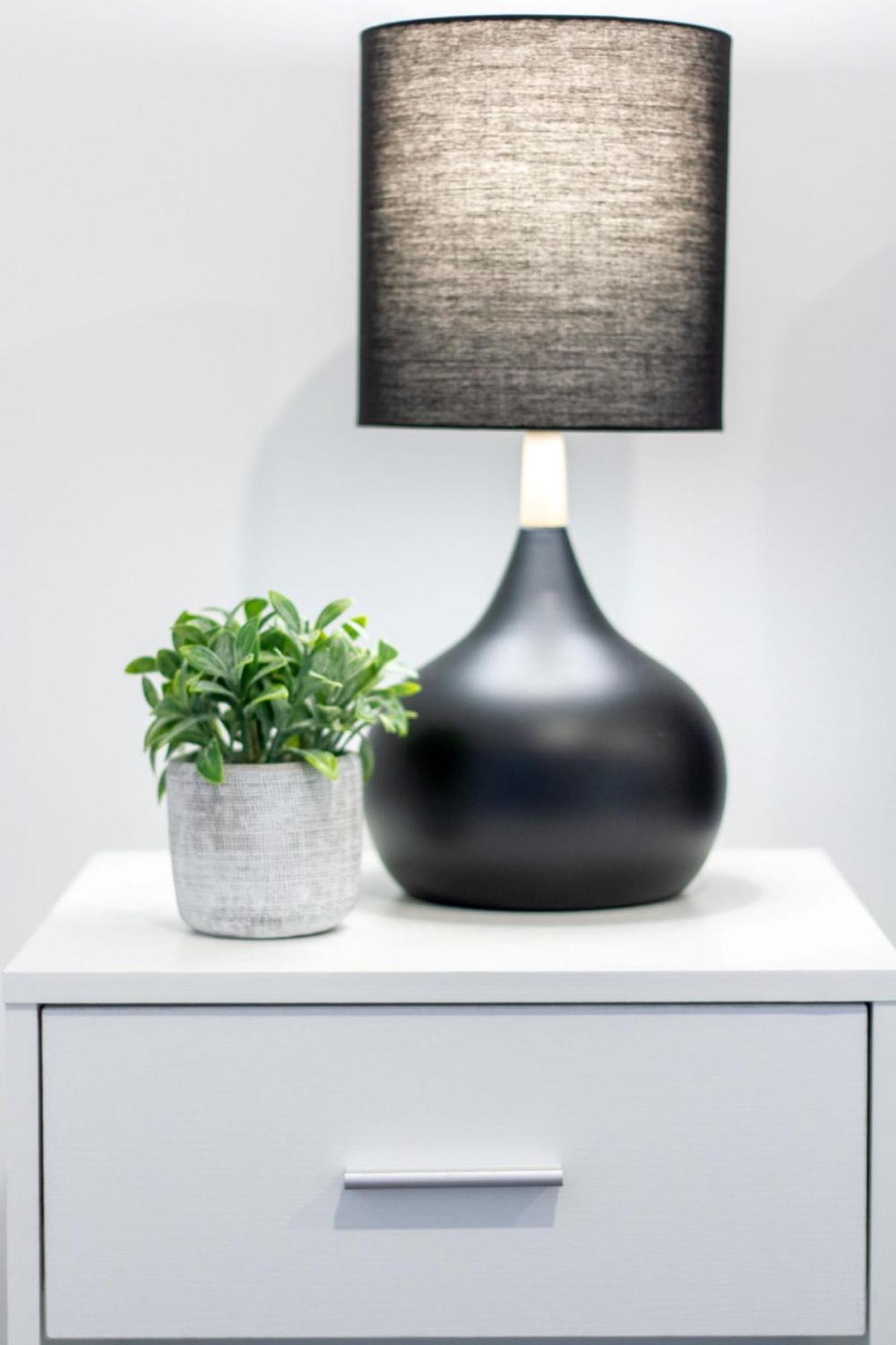 Stylish 2-Bedroom Haven Next To Hagley Park Christchurch Exteriör bild